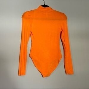 Staple Mock Neck Long Sleeve body suit size small